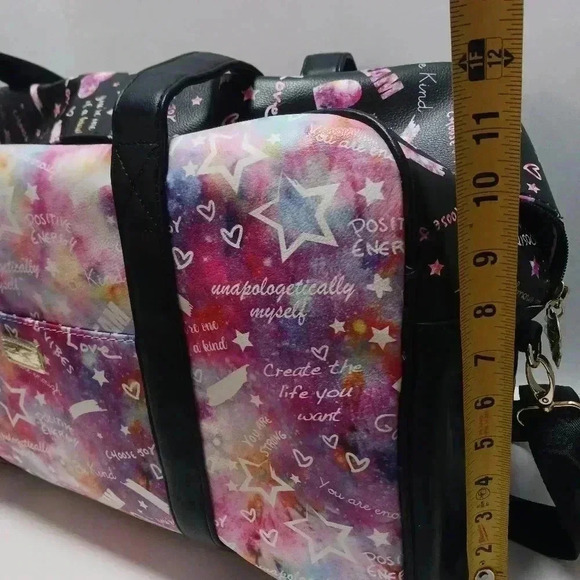 Betsy Johnson Duffel Bag RARE Needs Zipper - Picture 13 of 13